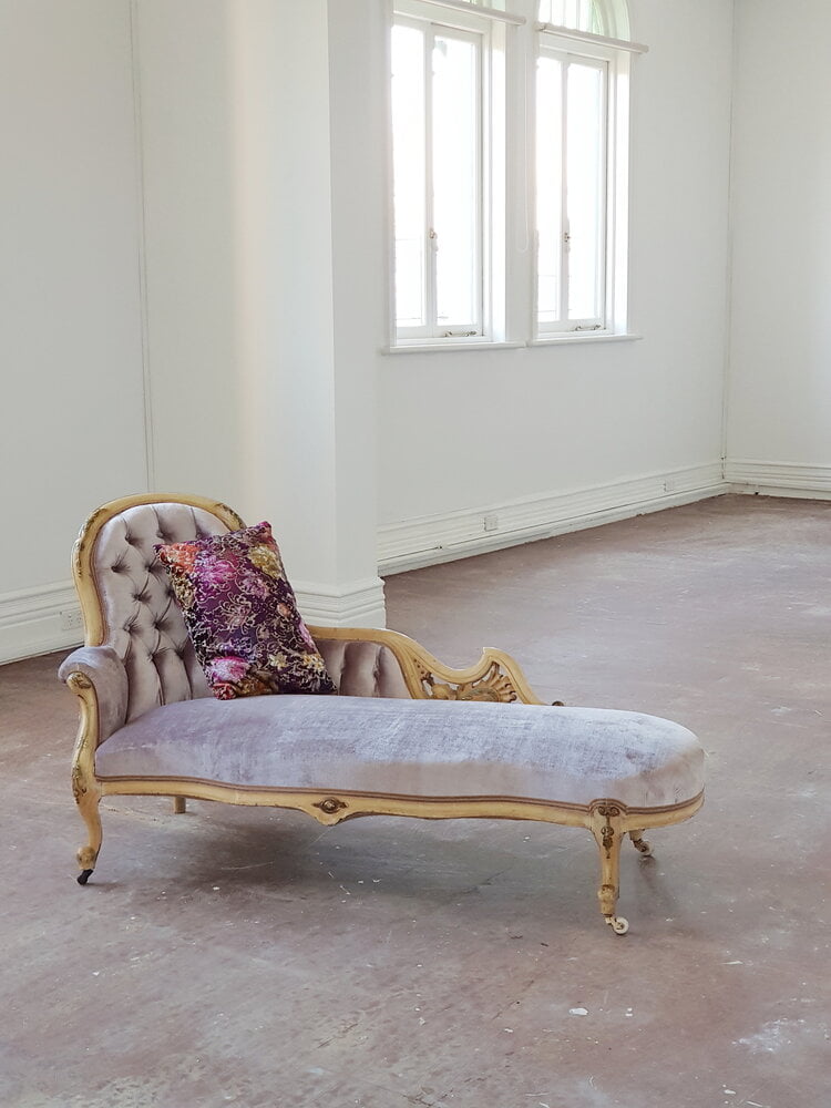 The_Find_Antiques_French_Chaise_Lounge