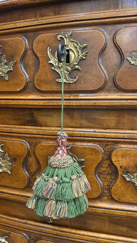 Louis XV Commode with decorative Key Tag
