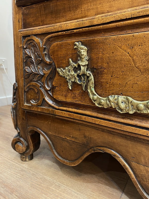 Louis XV Commode Scrolled Feet on dice detail